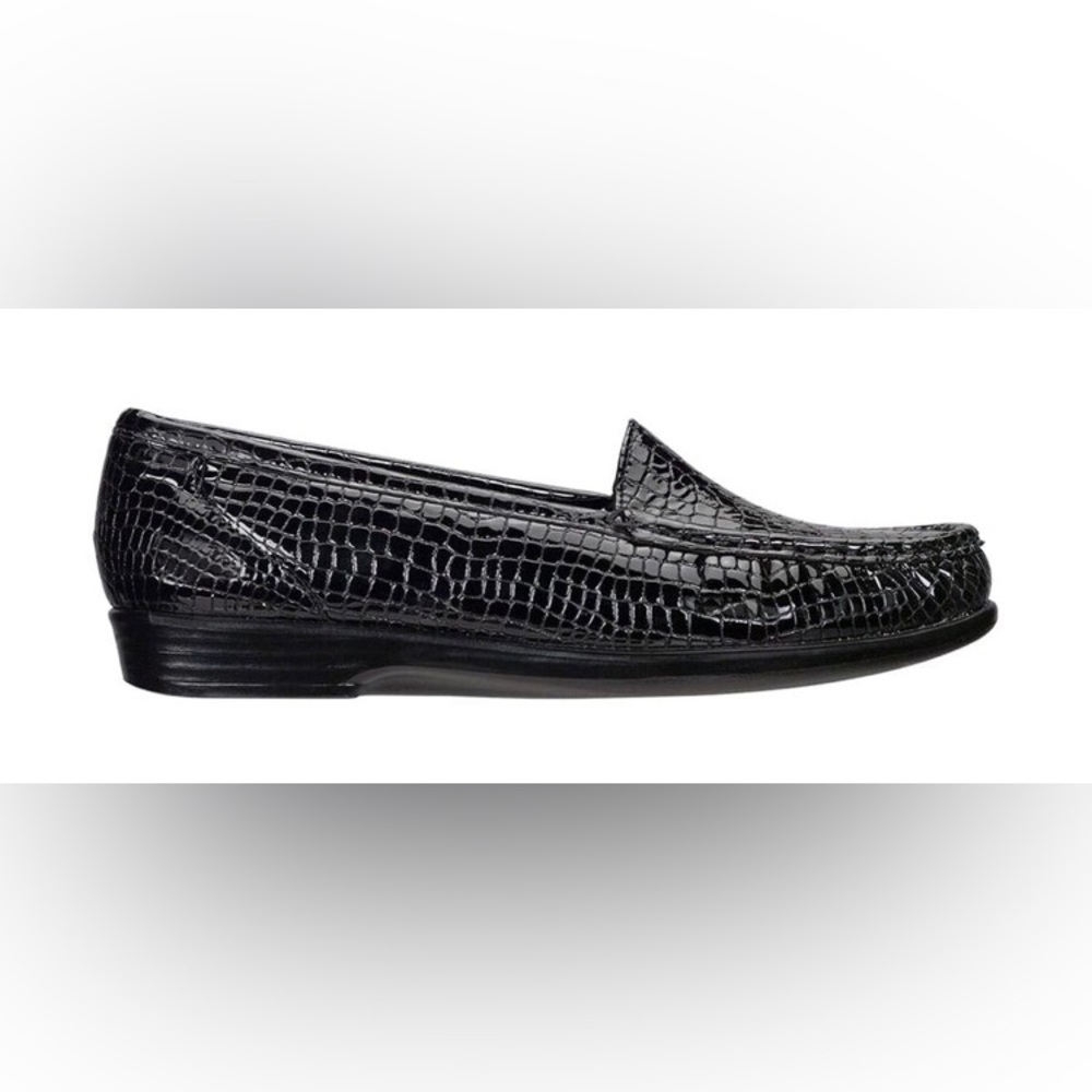 New Sas Simplify Slip On Loafer. Size 9 - image 1